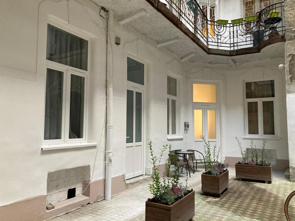 Carina Family Apartment Downtown Budapest Luaran gambar